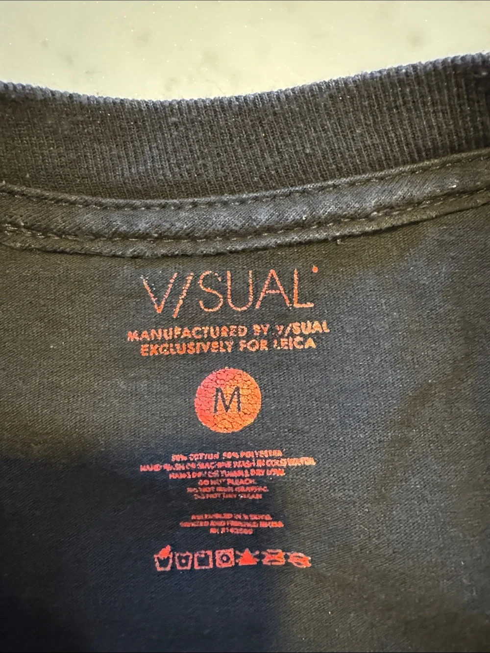 400 Black Long-Sleeve Graphic Tee